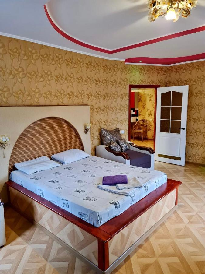 Мини-Отель Kropyvnytskyi Exterior foto